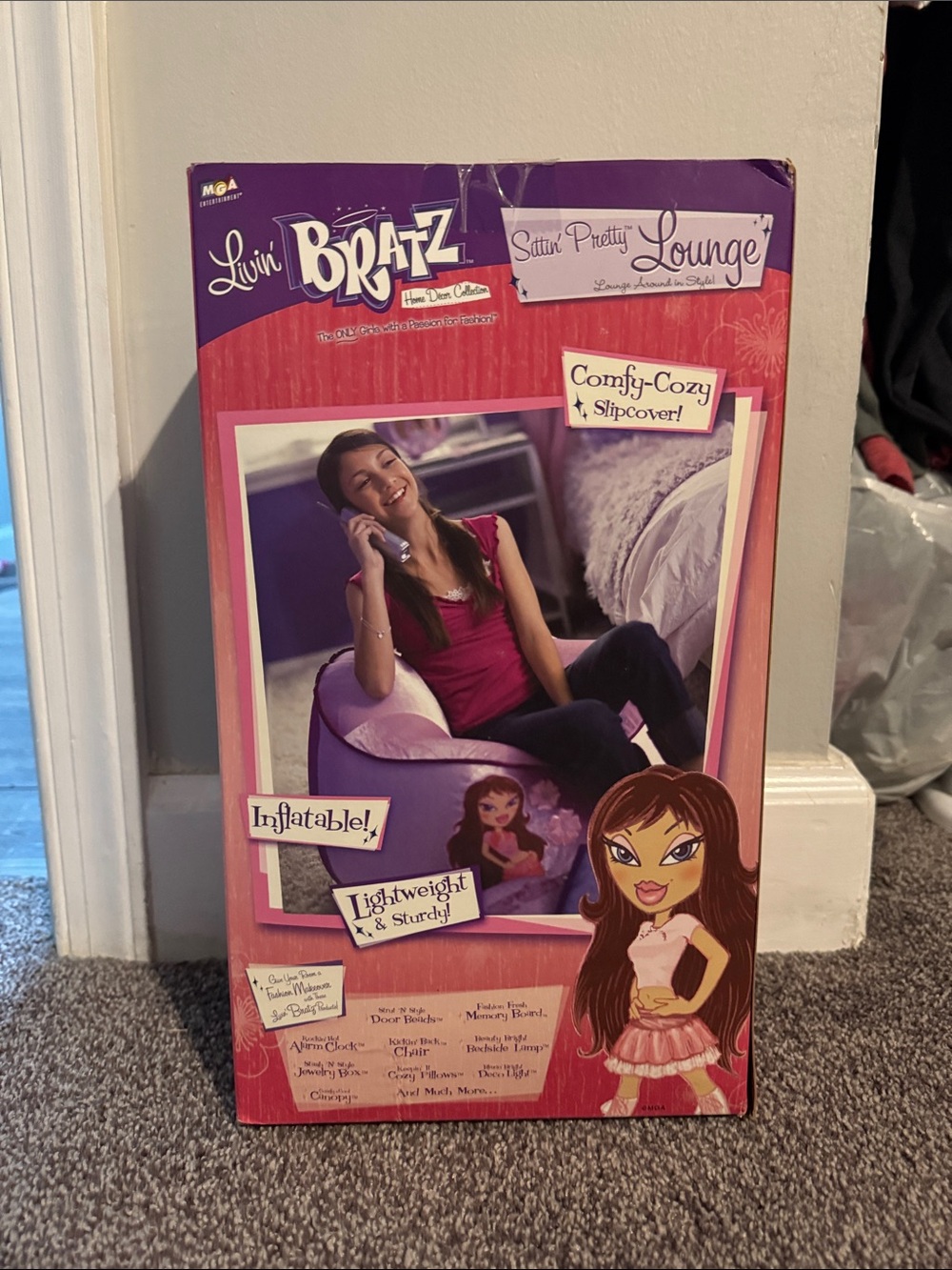 Livin' Bratz Sittin' Pretty Lounge Inflatable Chair – Pink & Purple